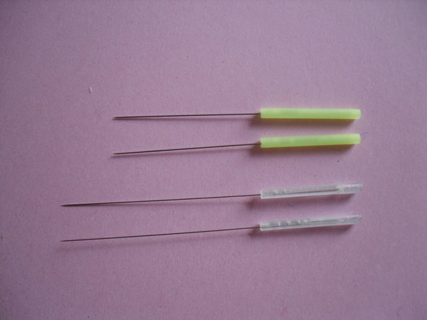 Plastic handle needle 1